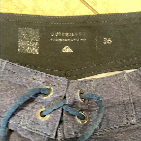 Quiksilver Highline Board Shorts - Picture 4 of 7